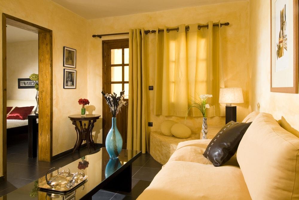 The Petra, Small Luxury Hotels Of The World Grikos Bay  외부 사진